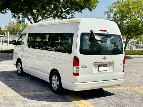 Manama, Vehicles, Cars & Trucks , BHD 6900,  Toyota Hi-Ace,  2016,  Manual,  290000 KM,  Highroof Diesel Call : 33662799