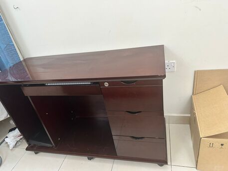 Busaiteen, Furniture, BHD 20,  Strong And Durable Computer Table In Good Condition
