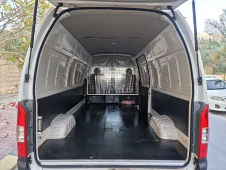 Manama, Vehicles, Cars & Trucks , BHD 3000,  BAIC Foton Cargo Van High Roof Imacalite Condation Single Ownar,  2020,  Manual,  30000 KM,