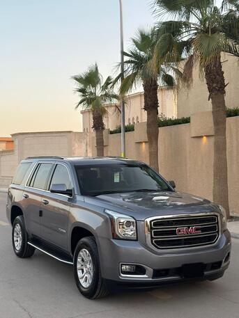 Riyadh, Vehicles, Cars & Trucks , SAR 148000,  GMC YUKON SLE LOW MILAGE,  2018,  Automatic,  26762 KM,  MID OPTION