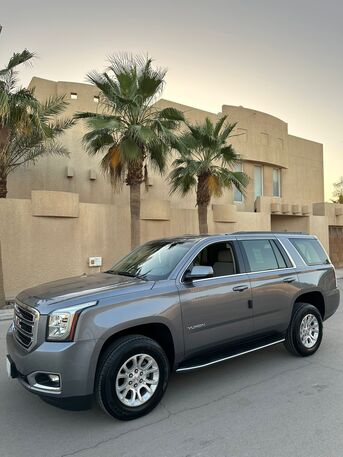 Riyadh, Vehicles, Cars & Trucks , SAR 148000,  GMC YUKON SLE LOW MILAGE,  2018,  Automatic,  26762 KM,  MID OPTION