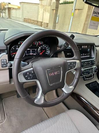 Riyadh, Vehicles, Cars & Trucks , SAR 148000,  GMC YUKON SLE LOW MILAGE,  2018,  Automatic,  26762 KM,  MID OPTION