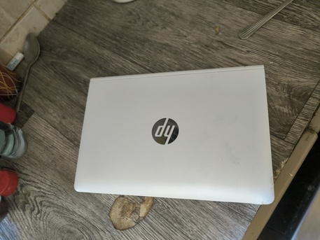 Riyadh, Computers, SAR 500,  HP Laptop Turns Tablet For Sale