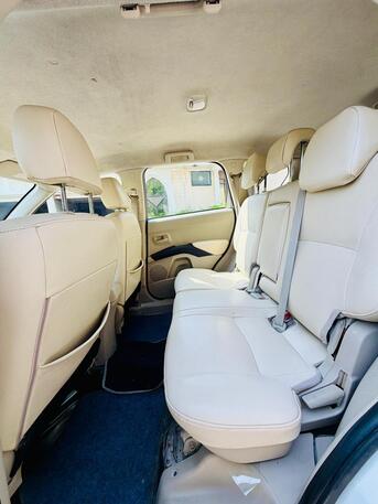 Manama, Vehicles, Cars & Trucks , BHD 1400,  Mitsubishi Outlander,  2009,  Automatic,  180000 KM,   FOR SALE (FAMILY USED CAR )