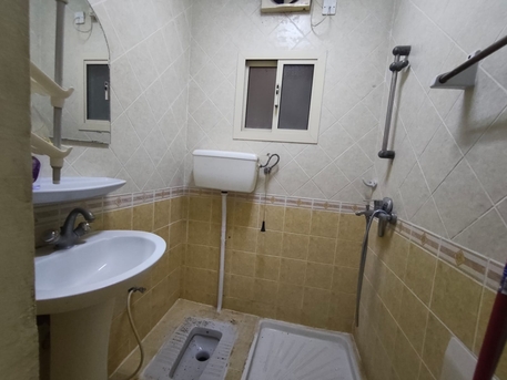 Manama, Apartments, Flats, Houses & Villas, BHD 150/year,  2 BR,  Karana:- Groundfloor 2BR Semifurnished Flat On Rent With Ewa..