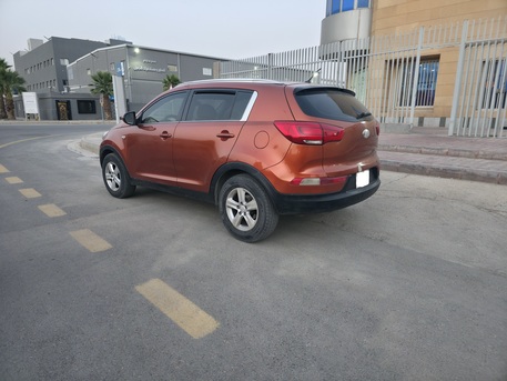 Riyadh, Vehicles, Cars & Trucks , SAR 32000,  Kia Sportage,  2014,  Automatic,  293000 KM,    FULL NEAT AND CLEAN