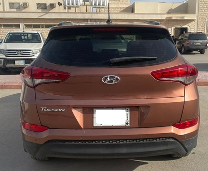 Riyadh, Vehicles, Cars & Trucks , SAR 46500,  Hyundai Tucson 2017,  2017,  Automatic,  254000 KM,   &ndash; Semi Full &ndash; Saudi Specs