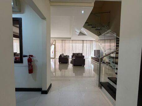 Adliya, Villas, BHD 850,  Furnished,  Luxurious And Spacious Compound Villa For Rent