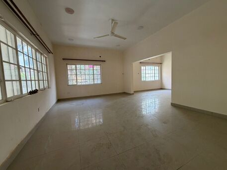 Segaya, Villas, BHD 500,  Private Villa For Rent In Segaya | Spacious Family Living | Garden Area