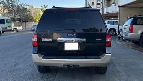 Jeddah, Vehicles, Cars & Trucks , SAR 19500,  Ford Expedition Max,  2008,  Automatic,  500000 KM,