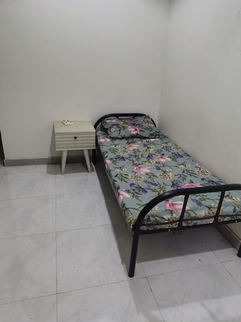 Riyadh, Rooms for Rent, SAR 600/month,  Bed Space Available Male