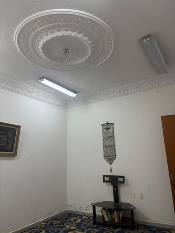 Dammam, Rooms for Rent, SAR 900,  Seperate Entrance   Bathroom Attached  Ground Floor Main Road Side In Front .  With Electr