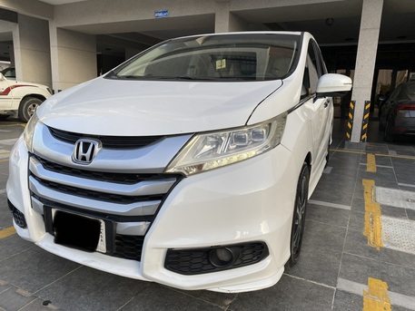 Jeddah, Vehicles, Cars & Trucks , SAR 35000,  Honda Odyssey,  2015,  Automatic,  270000 KM,   4 Cylinder Full Option