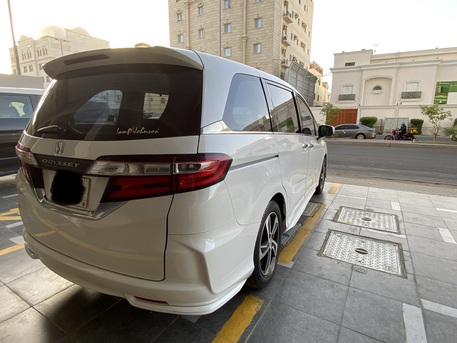 Jeddah, Vehicles, Cars & Trucks , SAR 35000,  Honda Odyssey,  2015,  Automatic,  270000 KM,   4 Cylinder Full Option