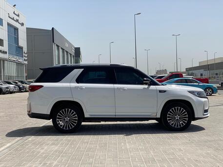 Manama, Vehicles, Cars & Trucks , BHD 4900,  Changan CS95,  2022,  Automatic,  166500 KM,  Changan CS-95 Plus  (White)