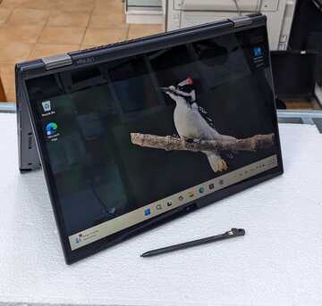 Manama, Electronics, BHD 189,  Lenovo YOGA Core I7 11th Generation 2 In 1 Touch Business Laptop With Pen 16GB + 512GB SSD