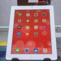 BHD 33,  Apple IPad 4 - 32GB For Sale Good Condition Smooth Performance Perfect For YouTube,