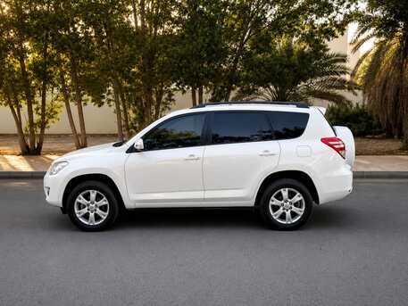 Manama, Vehicles, Cars & Trucks , BHD 1,  Toyota RAV4,  2012,  Automatic,  128000 KM,  WHITE COLOR