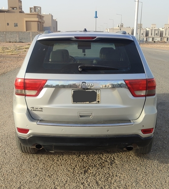 Riyadh, Vehicles, Cars & Trucks , SAR 28000,  Jeep Grand Cherokee Limited,  2012,  Automatic,  252000 KM,    V8 Full Option 4x4 Vehicle Is In Excellent Condition