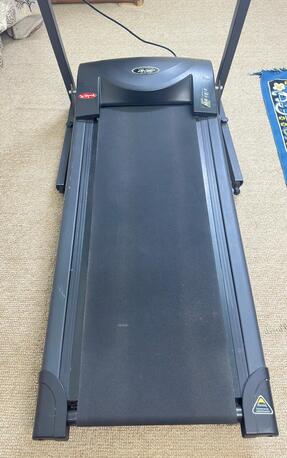Al Malaz, Sporting Goods, SAR 450,  Treadmill &ndash;Life Gear