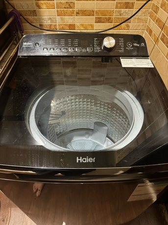 Al Yarmouk, Appliances, SAR 999,  Haier 10kg Top Load Washing Machine HWM100-B1678S8 (Excellent Condition)
