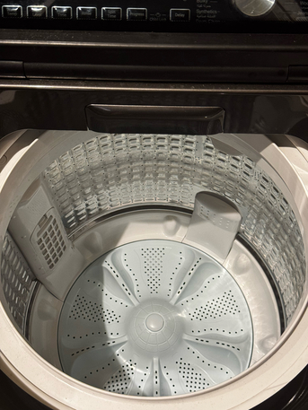 Al Yarmouk, Appliances, SAR 999,  Haier 10kg Top Load Washing Machine HWM100-B1678S8 (Excellent Condition)