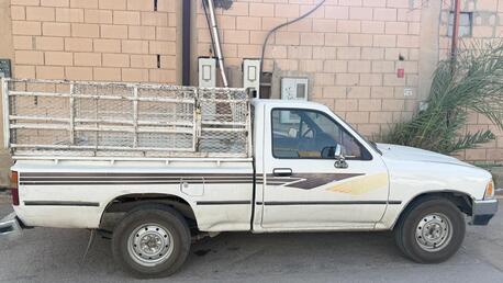 Al Batha, Vehicles, Cars & Trucks , SAR 10000,  Toyota Hilux,  1996,  Manual,  229074 KM,   (يكب غماره)