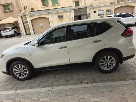 Jubail, Vehicles, Cars & Trucks , SAR 54000,  Nissan X-Trail,  2018,  Automatic,  220000 KM,   . 2.5 L. 7 Seater