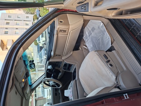 Jeddah, Vehicles, Cars & Trucks , SAR 20000,  Gmc Yukon,  2005,  Automatic,  320000 KM,    Full Option