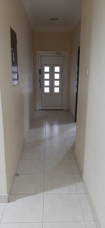 Tubli, Apartments, Flats, Houses & Villas, BHD 65/month,  1 BR,  Rooms Available In Tubli Near Toyota Plaza