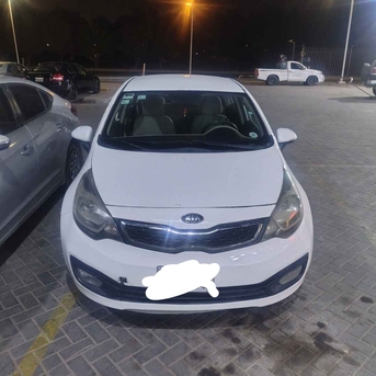 Riyadh, Items Wanted, Kia Rio 2014+2015.  Price 16000