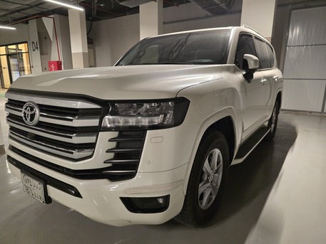 Riyadh, Vehicle Lease Transfer, SAR 40000,  Landcruiser 2024 Model For Lease Transfer