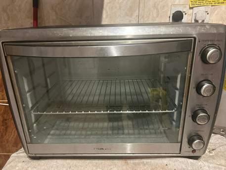 Riyadh, Appliances, SAR 225,  Nikai Electric Oven 65 Liter