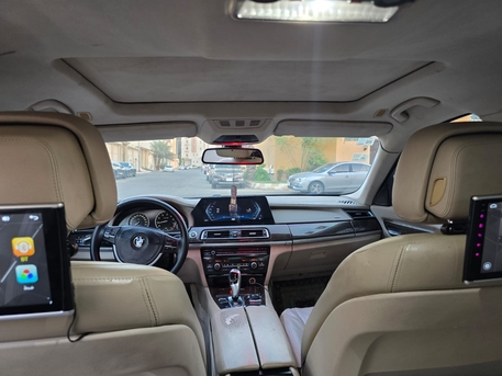 Jeddah, Items Wanted, Bmw Six Cylinders 2010 Price Negotiable