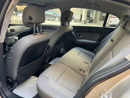 Jeddah, Vehicles, Cars & Trucks , SAR 16000,  Renault Safrane,  2012,  Automatic,  296000 KM,  Renault Safran 4 Cylinders Price Negotiable