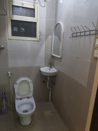 Madinat Al Ummal, Rooms for Rent, SAR 850/month,  SINGLE ROOM WITH FURNITURE