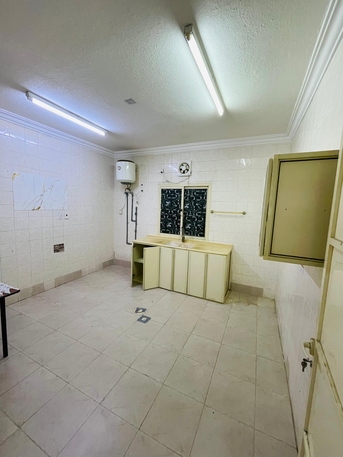 Jubail, Apartments, Flats, Houses & Villas, 2 BR,  2BHK UNFURNISHED APARTMENT AVAILABLE FOR RENT