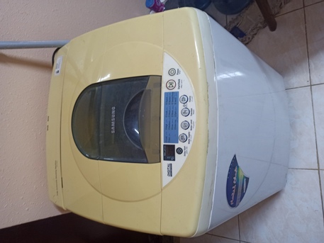 Riyadh, Appliances, SAR 100,  Samsung Automatic 10kg Washing Machine, Working But Spin Problem, Lid Needs Fix