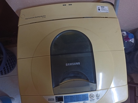 Riyadh, Appliances, SAR 100,  Samsung Automatic 10kg Washing Machine, Working But Spin Problem, Lid Needs Fix