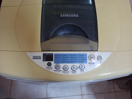Riyadh, Appliances, SAR 100,  Samsung Automatic 10kg Washing Machine, Working But Spin Problem, Lid Needs Fix