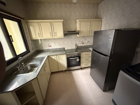 Salmaniya, Apartments, Flats, Houses & Villas, BHD 250/month,  2 BR,  2 Bedroom Flat For Rent Without Ewa