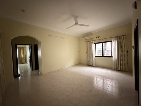 Salmaniya, Apartments, Flats, Houses & Villas, BHD 250/month,  2 BR,  2 Bedroom Flat For Rent Without Ewa
