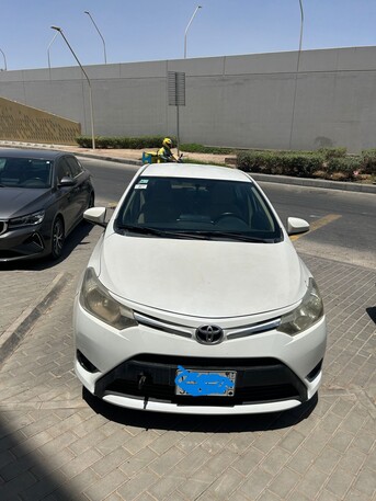 Riyadh, Vehicles, Cars & Trucks , SAR 1600,  Toyota Yaris,  2017,  Automatic,  295653 KM,    For Rent