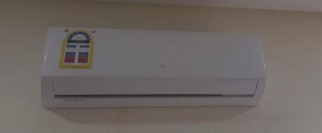 Isa Town, Air Conditioners, BHD 130120,  URGENT SALE SPLIT A/C