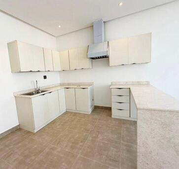 Funaitees, Apartments, Flats, Houses & Villas, KWD 550/month,  3 BR,  38 Sq. Meter,  Spacious 3-Bedroom Apartment For Rent In Funaitees Area