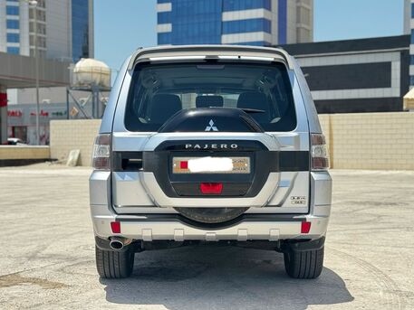 Riffa, Vehicles, Cars & Trucks , BHD 5800,  Mitsubishi Pajero,  2017,  Automatic,  114000 KM,  FULL OPTION
