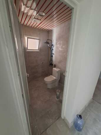 Al Jubail Al Balad, Apartments, Flats, Houses & Villas, SAR 720000/year,  6 BR,  300 Sq. Meter,  New Building Tower For Rent At Aljubail