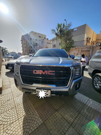 Jeddah, Vehicles, Cars & Trucks , SAR 160000,  GMC Yukon XL 1500,  2023,  Automatic,  172000 KM,  Gmc Yukon XL  For Sale