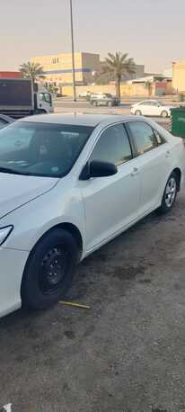 Sulai, Vehicles, Cars & Trucks , SAR 30000,  Toyota Camry,  2015,  Automatic,  328620 KM,    White For Sale