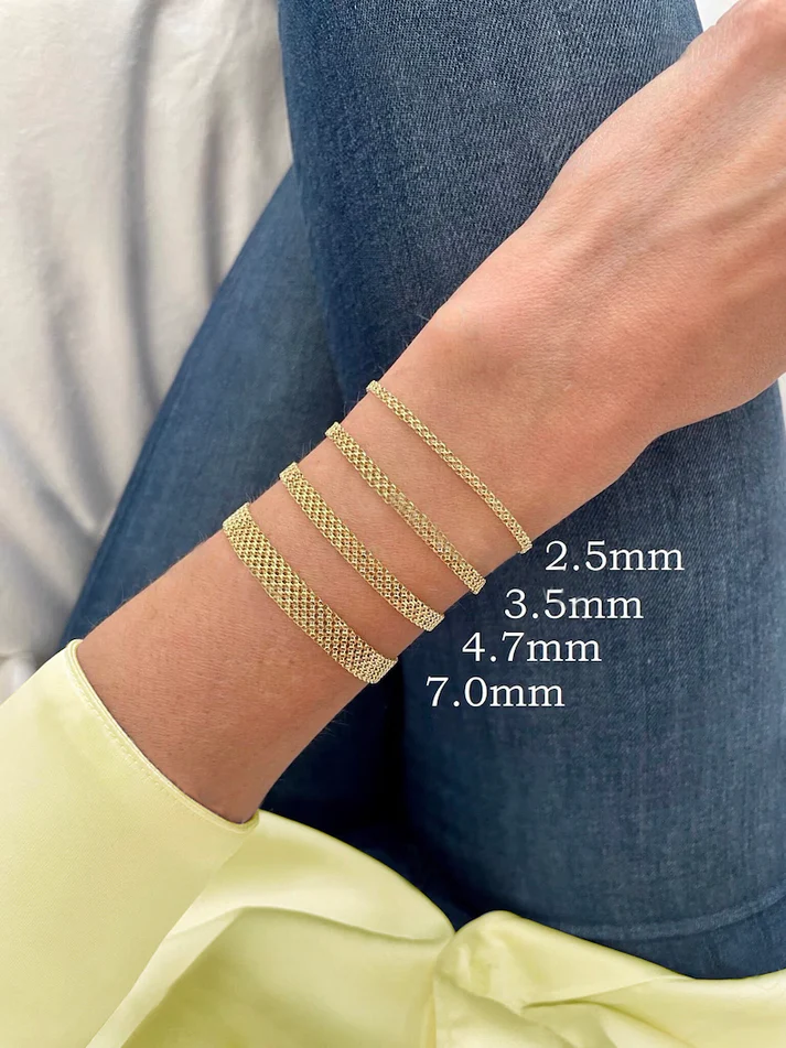 New York, Jewelry, USD 263,  14K Solid Gold Bismark Bracelet, 2.5mm To 7.0mm Wide